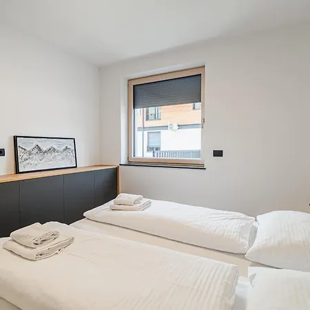 Premium Energy With Private Indoor Parking Smartno pri Slovenj Gradcu