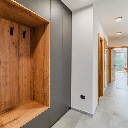 Apartment Premium Energy With Private Indoor Parking